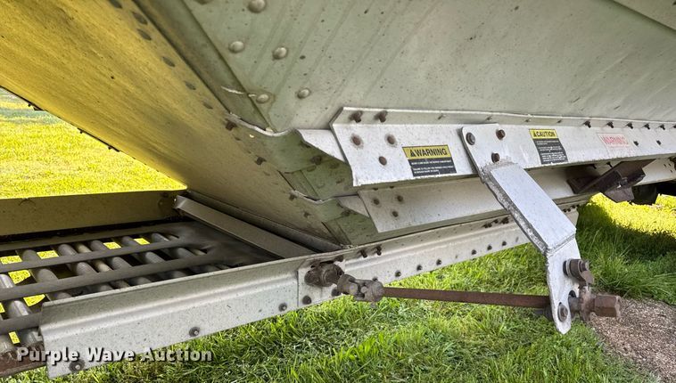image for item DV4038 2006 Timpte Super Hopper grain trailer
