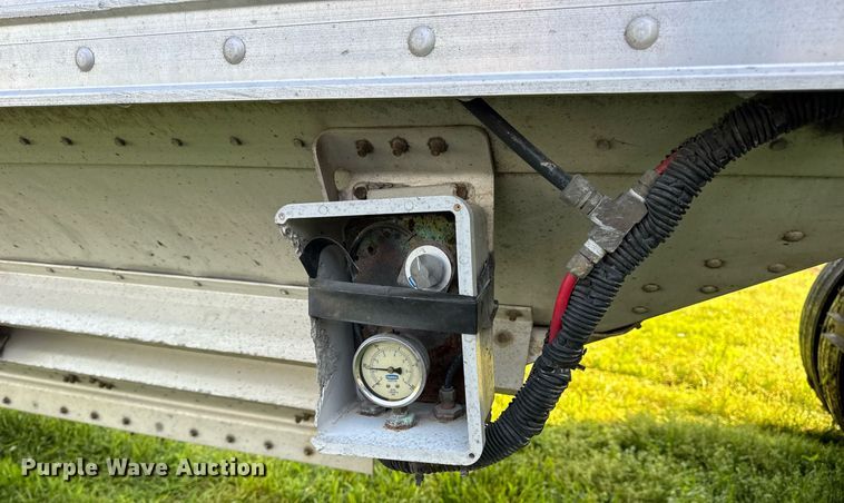 image for item DV4038 2006 Timpte Super Hopper grain trailer