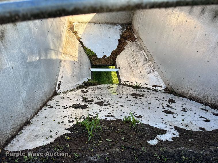 image for item DV4038 2006 Timpte Super Hopper grain trailer