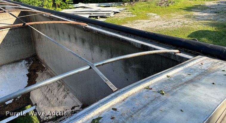 image for item DV4038 2006 Timpte Super Hopper grain trailer