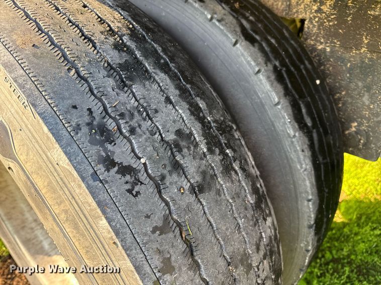 image for item DV4038 2006 Timpte Super Hopper grain trailer