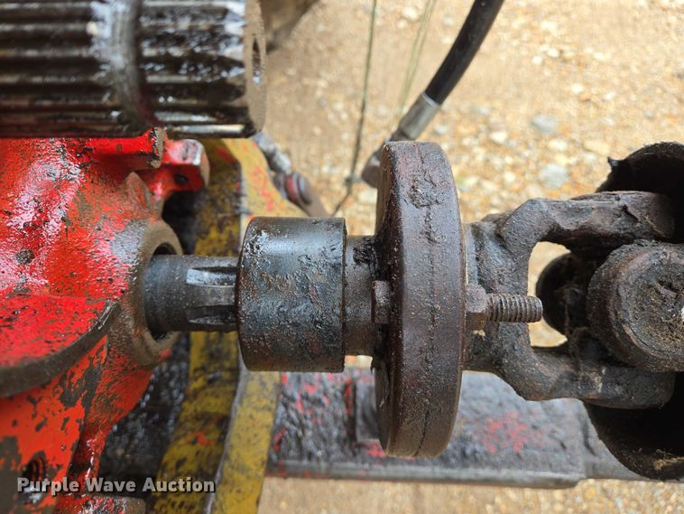 image for item DW7011 Schuler SRM 453 feed wagon