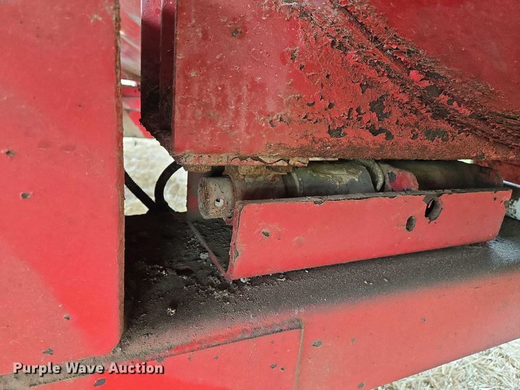 image for item DW7011 Schuler SRM 453 feed wagon