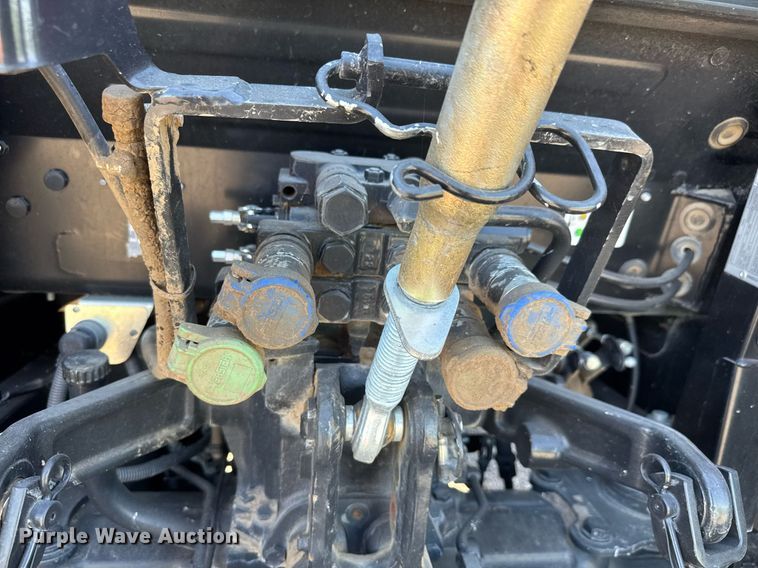 image for item DX8987 2016 Case Farmall 75C MFWD tractor