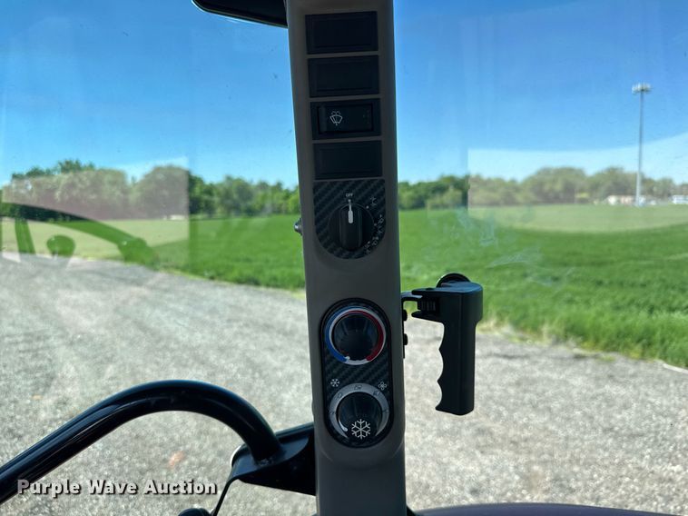 image for item DX8987 2016 Case Farmall 75C MFWD tractor