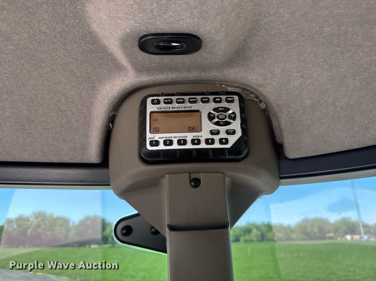 image for item DX8987 2016 Case Farmall 75C MFWD tractor