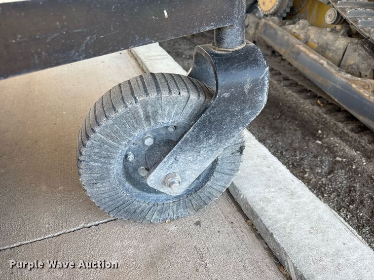 image for item DX8988 2017 Land Pride RCF2784 rotary mower