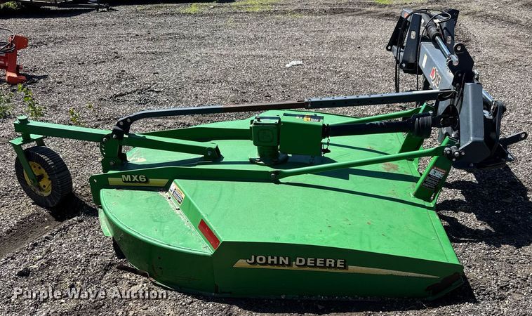 image for item DX8989 John Deere MX6 rotary mower