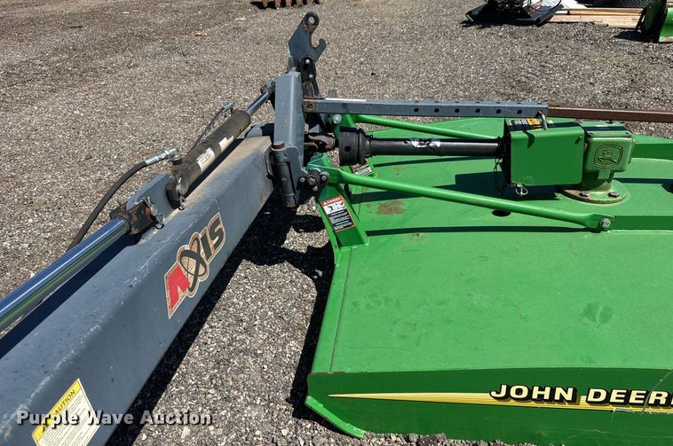 image for item DX8989 John Deere MX6 rotary mower