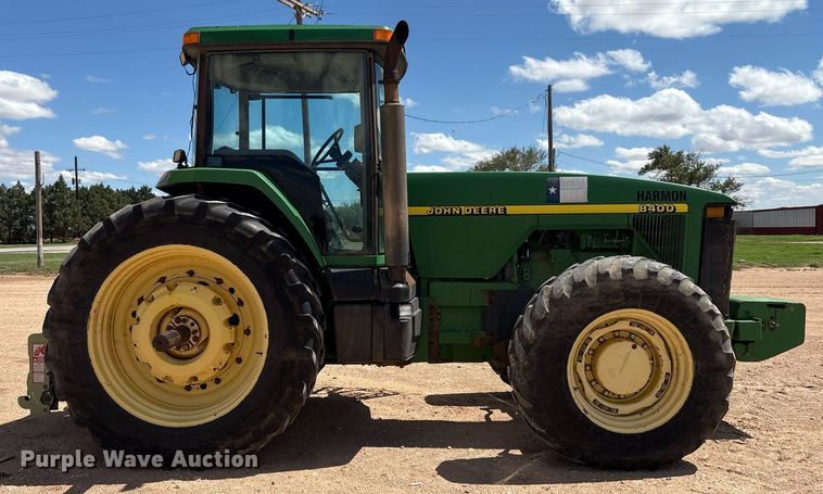 image for item DY2485 1998 John Deere 8400 MFWD tractor