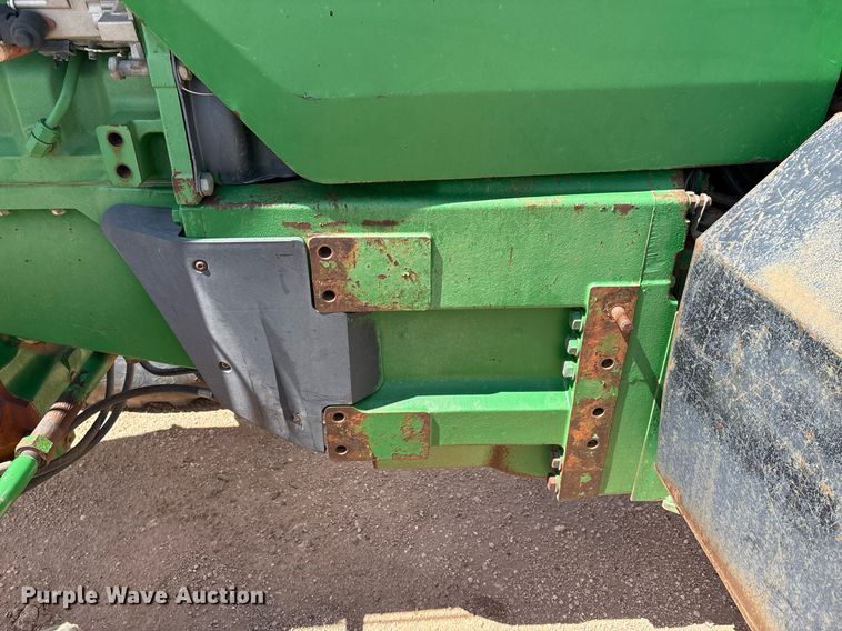 image for item DY2485 1998 John Deere 8400 MFWD tractor