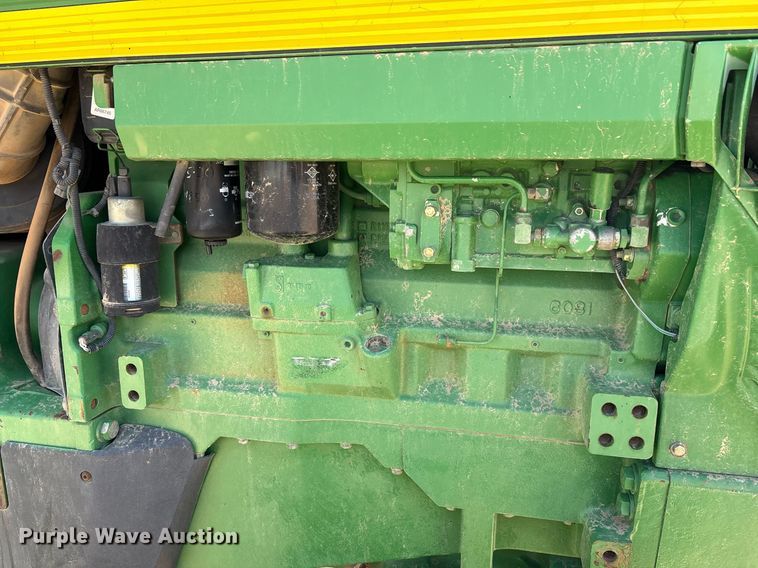 image for item DY2485 1998 John Deere 8400 MFWD tractor