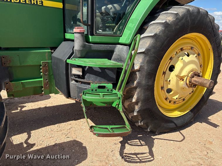 image for item DY2486 1999 John Deere 8400 MFWD tractor