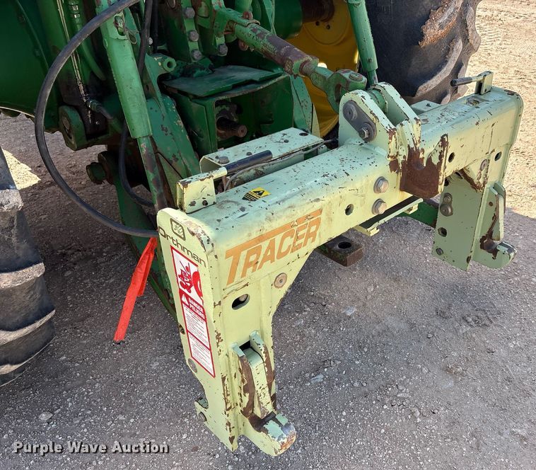 image for item DY2486 1999 John Deere 8400 MFWD tractor