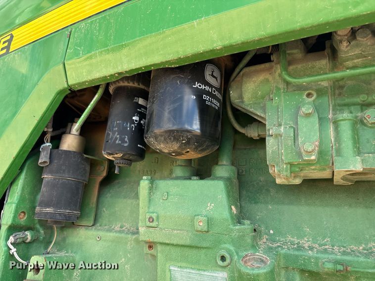 image for item DY2486 1999 John Deere 8400 MFWD tractor