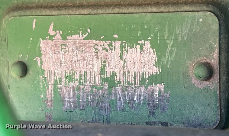 image for item DY2486 1999 John Deere 8400 MFWD tractor