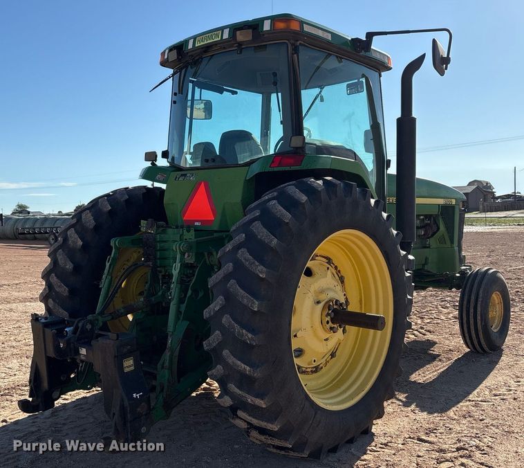 image for item DY2488 1996 John Deere 8100 tractor