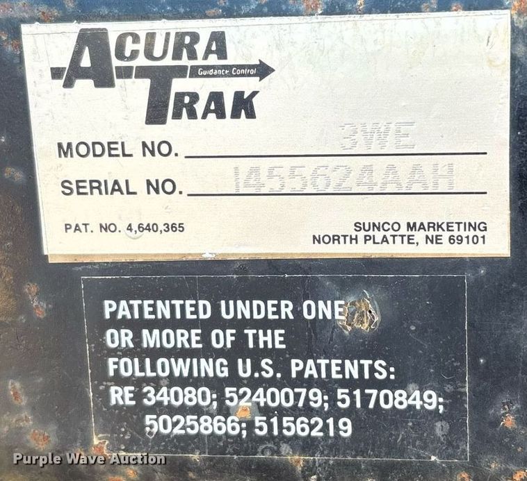 image for item DY2488 1996 John Deere 8100 tractor