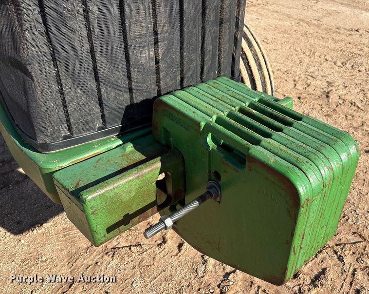 image for item DY2488 1996 John Deere 8100 tractor