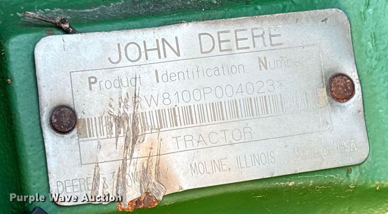 image for item DY2488 1996 John Deere 8100 tractor