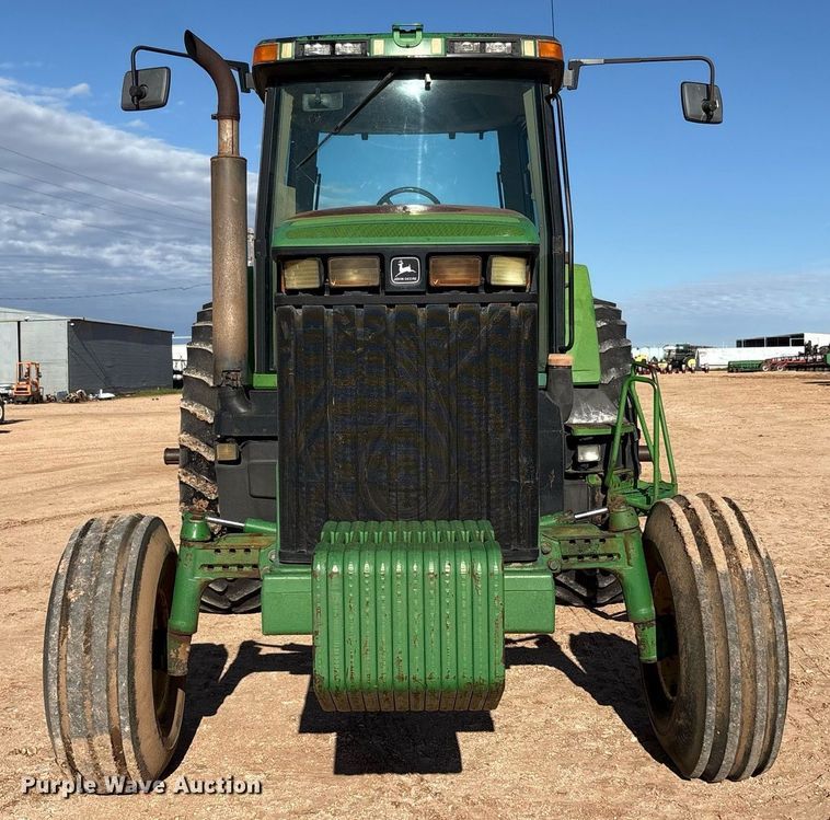 image for item DY2489 1996 John Deere 8100 tractor