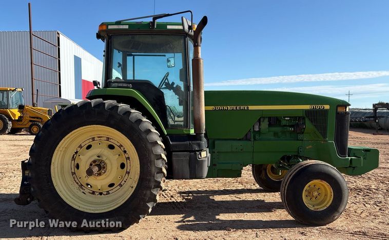 image for item DY2489 1996 John Deere 8100 tractor