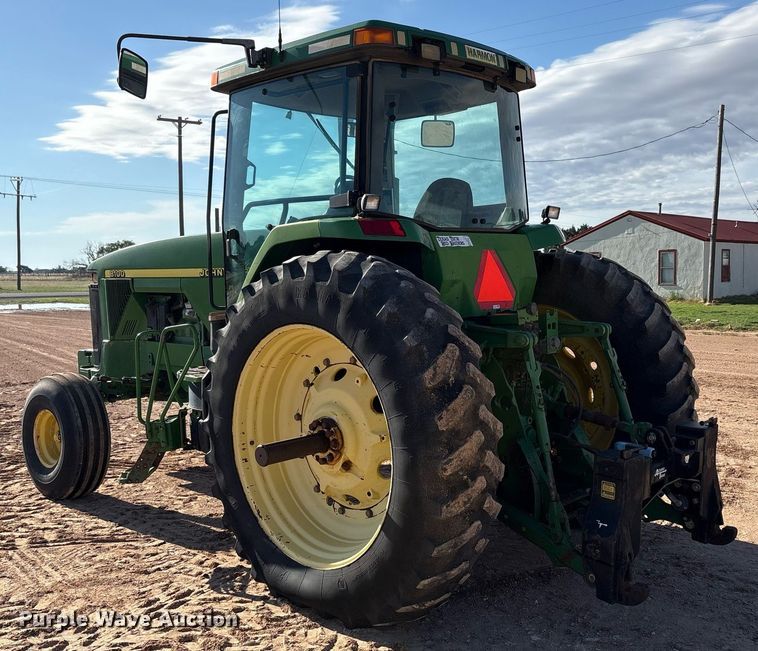 image for item DY2489 1996 John Deere 8100 tractor