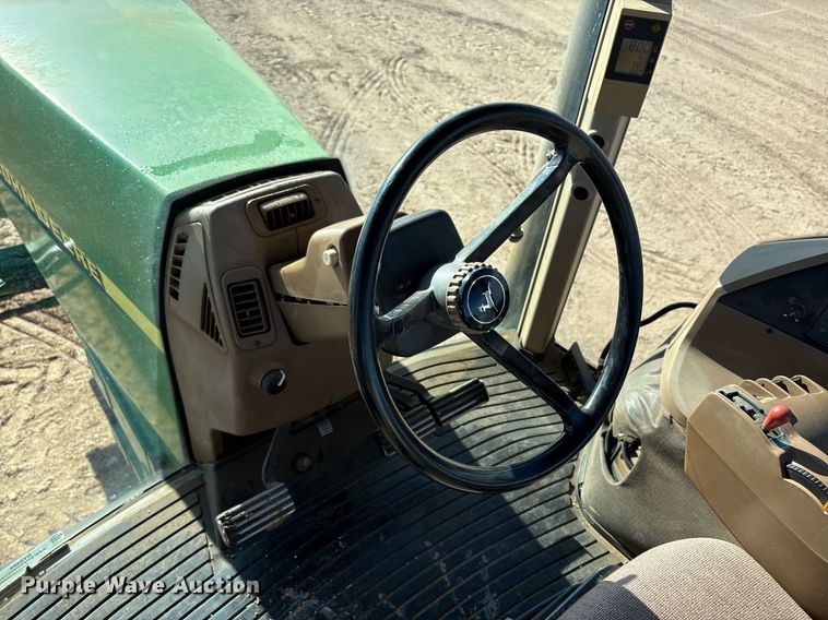 image for item DY2489 1996 John Deere 8100 tractor