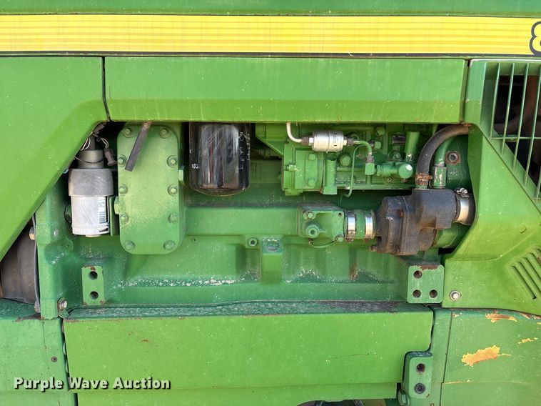 image for item DY2489 1996 John Deere 8100 tractor