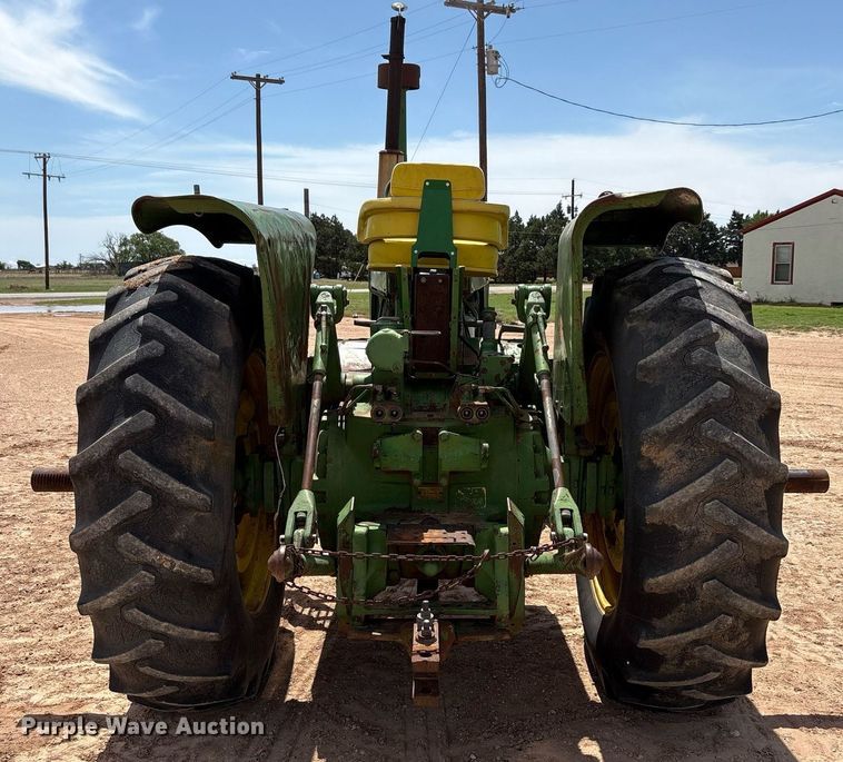 image for item DY2502 1970 John Deere 5020 tractor