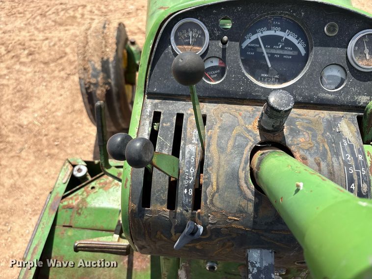 image for item DY2502 1970 John Deere 5020 tractor