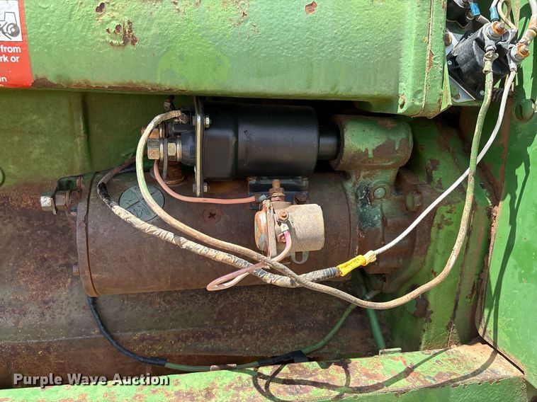 image for item DY2502 1970 John Deere 5020 tractor