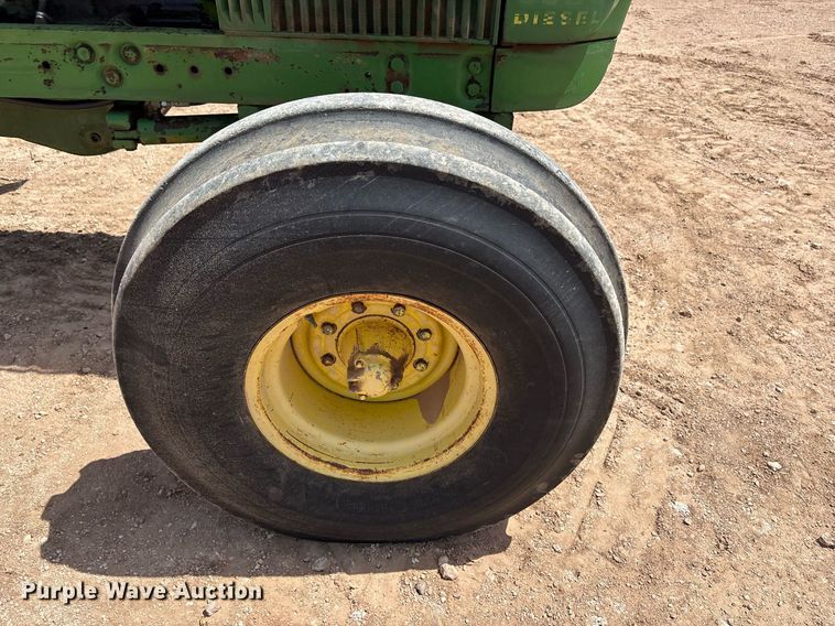 image for item DY2502 1970 John Deere 5020 tractor