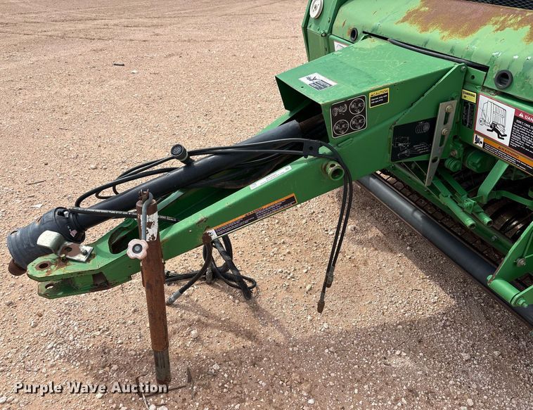 image for item DY2503 2007 John Deere 468 MegaWide Plus round baler