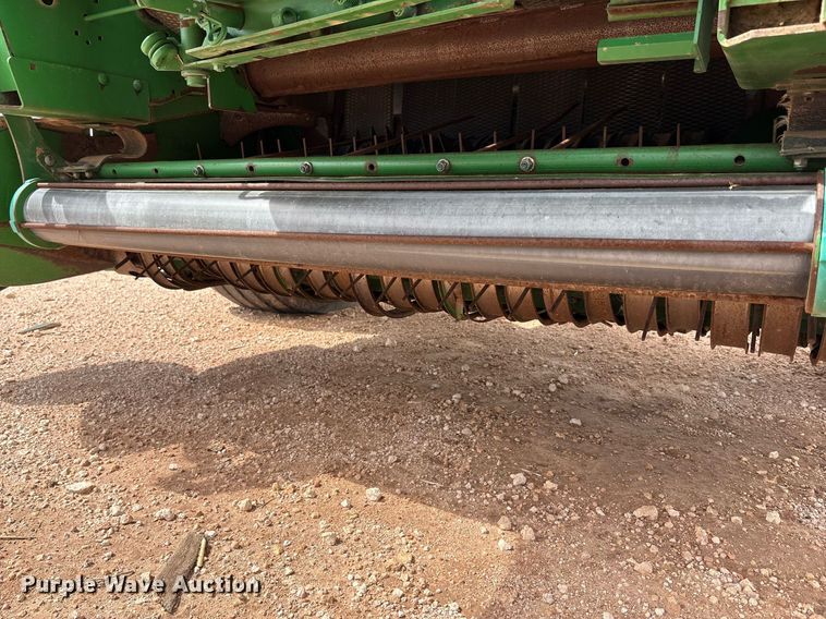 image for item DY2504 2009 John Deere 468 MegaWide Plus round baler