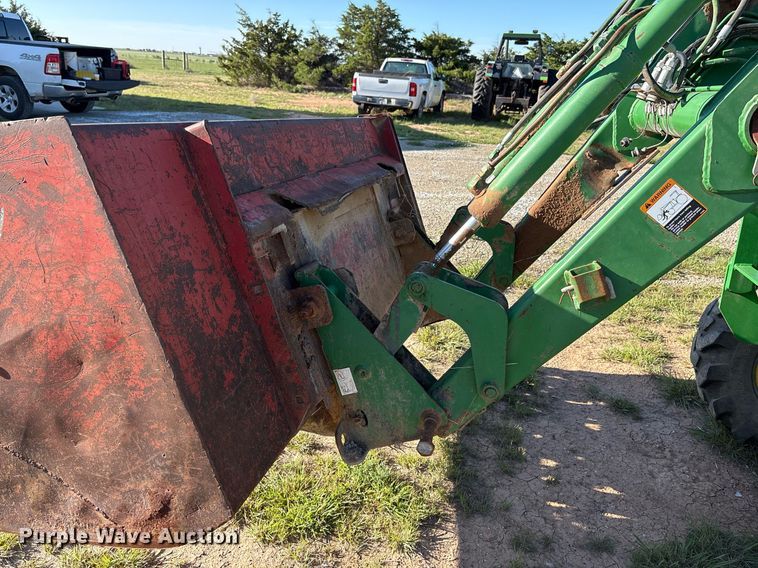 image for item DY2507 2000 John Deere 5410 MFWD tractor