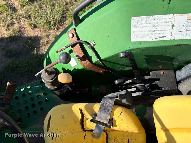 image for item DY2507 2000 John Deere 5410 MFWD tractor