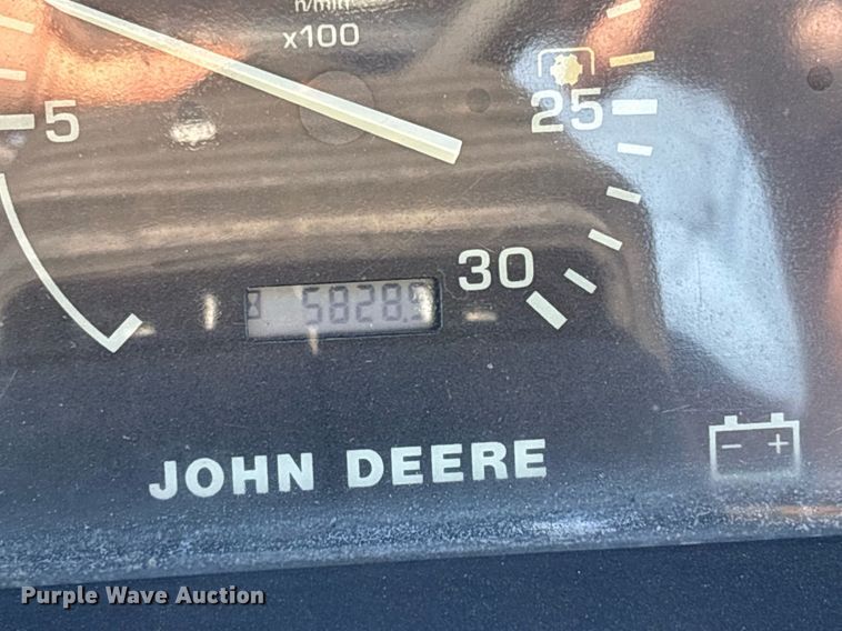 image for item DY2507 2000 John Deere 5410 MFWD tractor