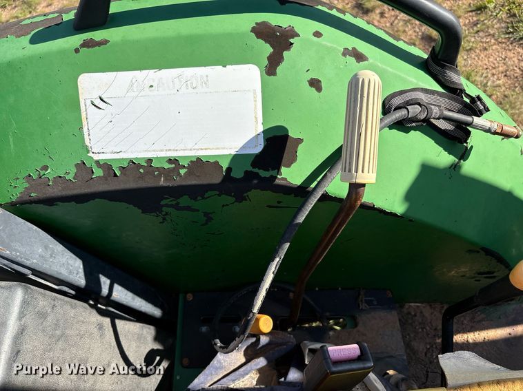 image for item DY2507 2000 John Deere 5410 MFWD tractor