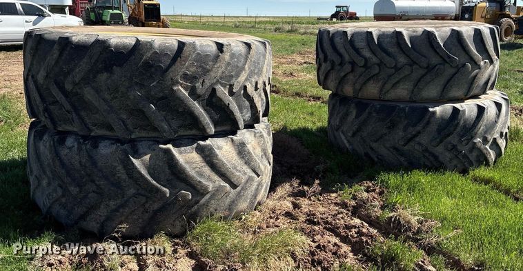 image for item DY2514 (8) tires and wheels 