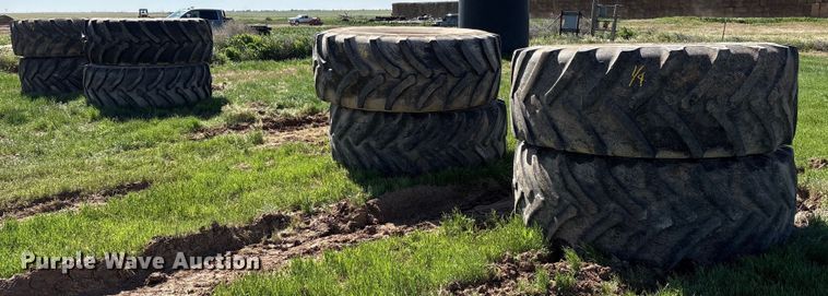 image for item DY2514 (8) tires and wheels 