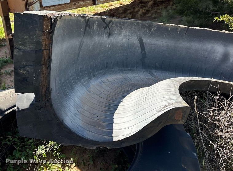 image for item DY2515 (2) Michelin tire halves