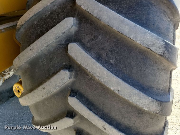 image for item EA2444 TerraGator 1903 spreader