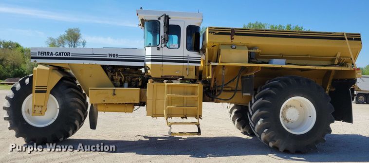image for item EA2445 TerraGator 1903 spreader