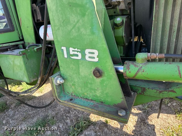 image for item EB2565 John Deere 4040 tractor