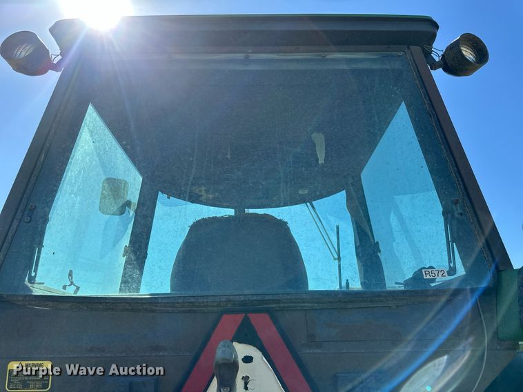 image for item EB2565 John Deere 4040 tractor