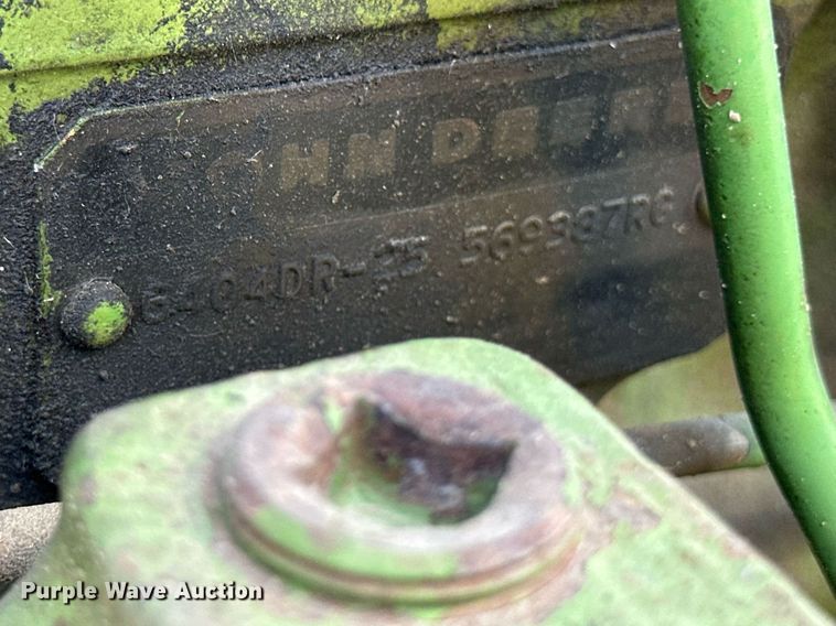 image for item EB2565 John Deere 4040 tractor