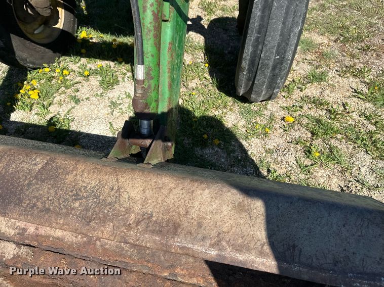 image for item EB2567 1978 John Deere 2640 tractor