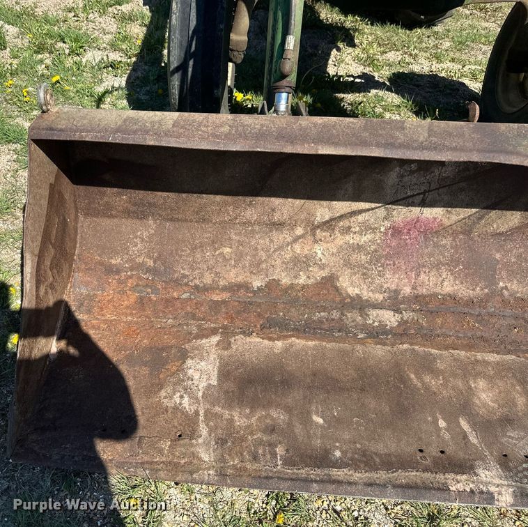 image for item EB2567 1978 John Deere 2640 tractor