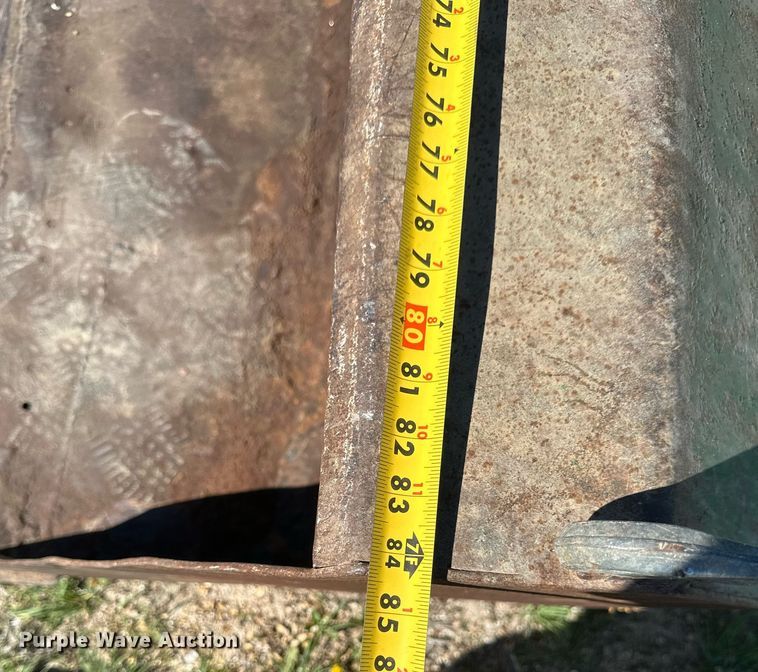 image for item EB2567 1978 John Deere 2640 tractor